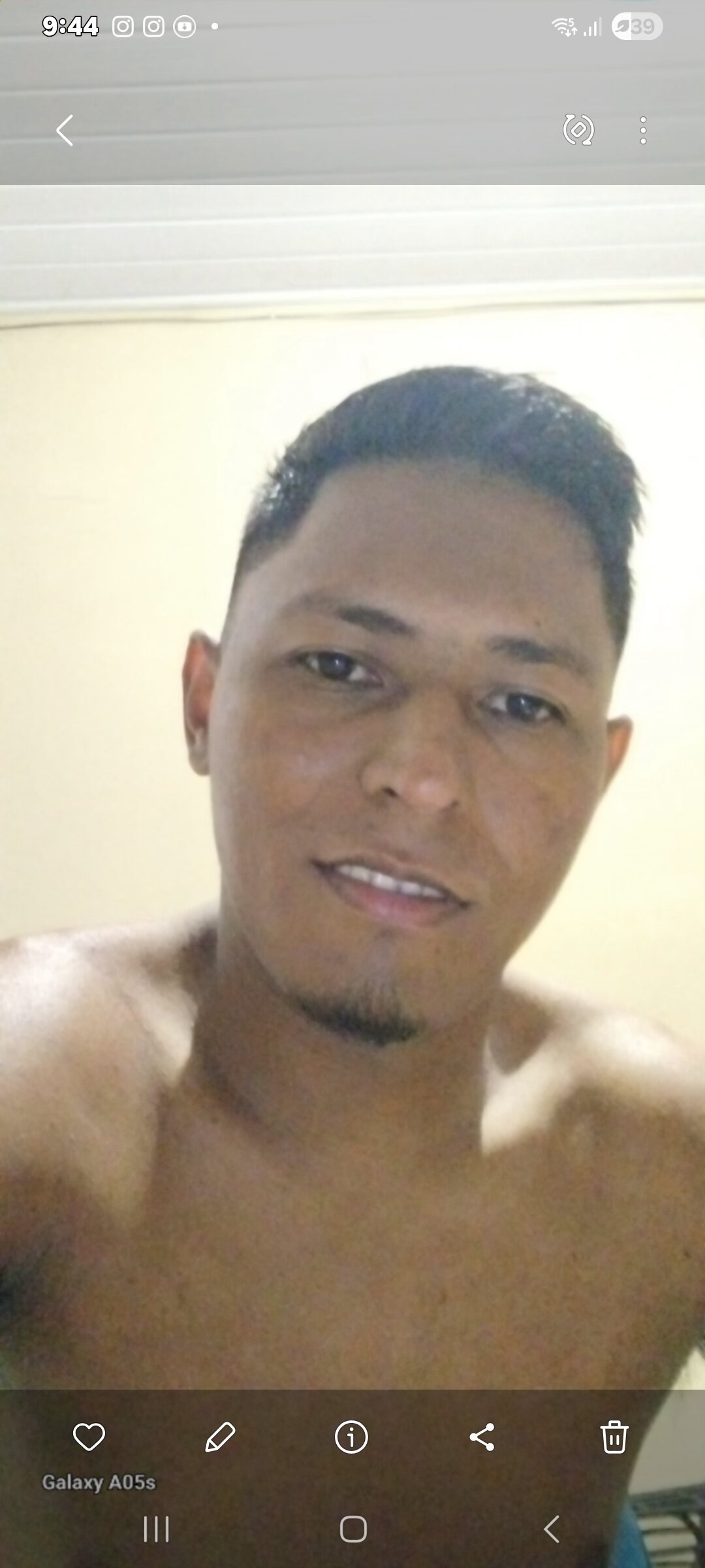 Ggjvdfhvde