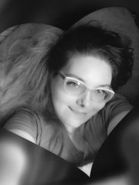 PhenixRising's Offline Chat Room