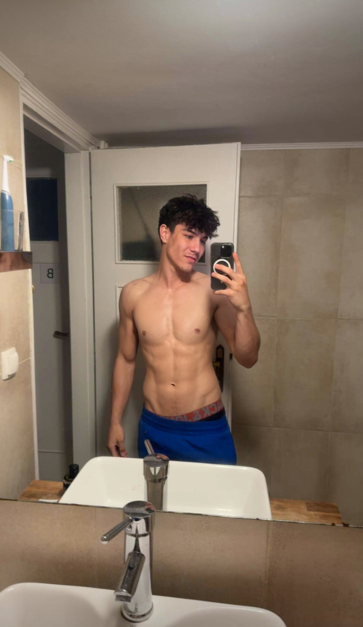 deno_yn
