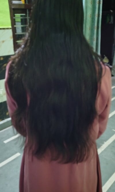 SEXY_ROSHNI9 on StripChat