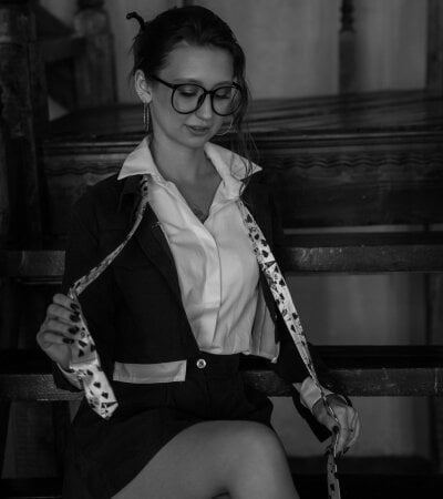 YourLovellyStory - role play young