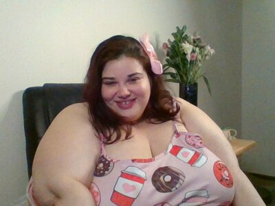SweetBBWSquirt 🔲 live naked stream