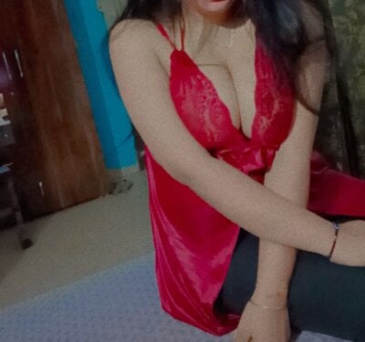 Suhanakhan00 on StripChat