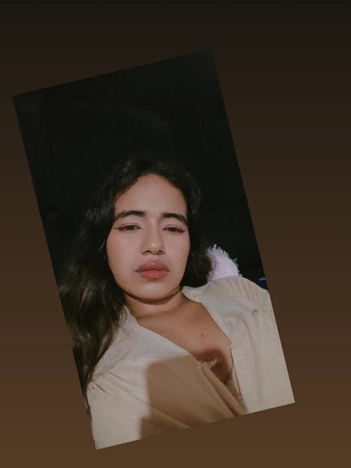 zur_may profile