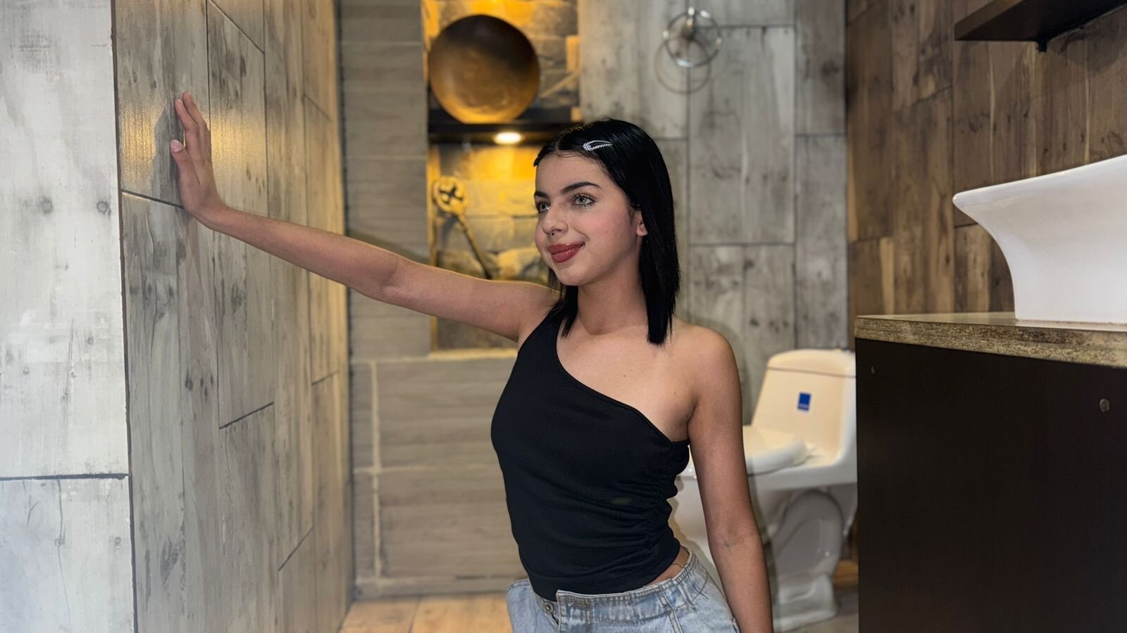 Larissa_Star