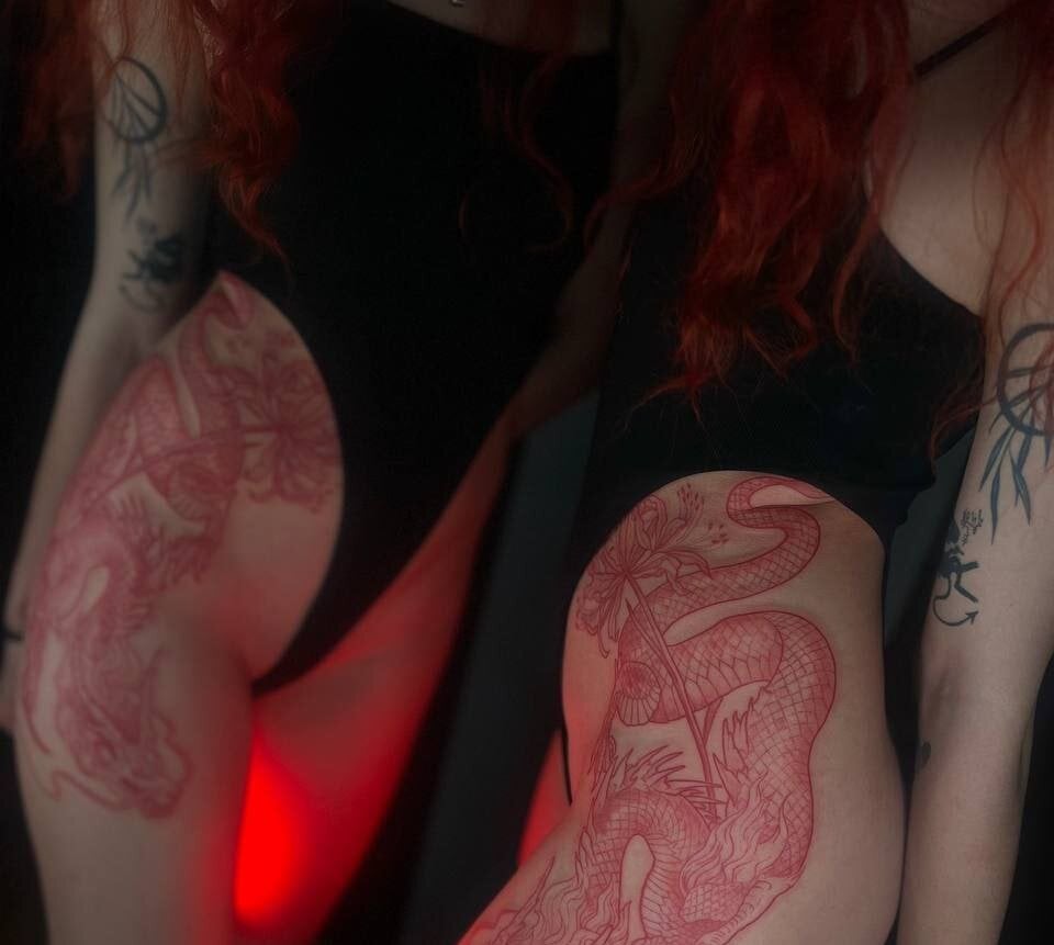 Live sex webcam photo for LunaLikaya #282616590