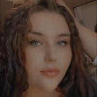 bbwsexxymammii's Offline Chat Room