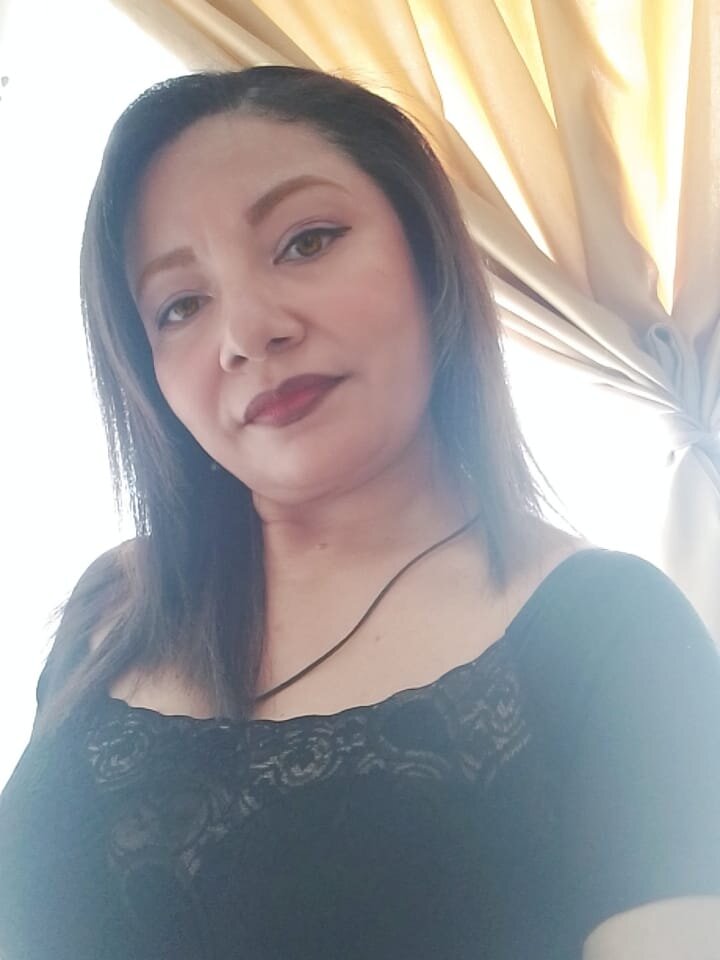 alice_coello 🍐 online nude chat