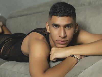 Kieran_derek Male Bigcocks Live Webcam Sex