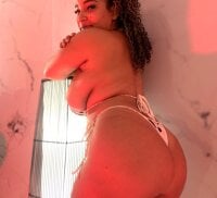 Julia_Boobs's webcam live show