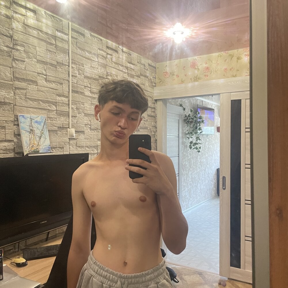 ardellier Chat XXX Ngoại tuyến