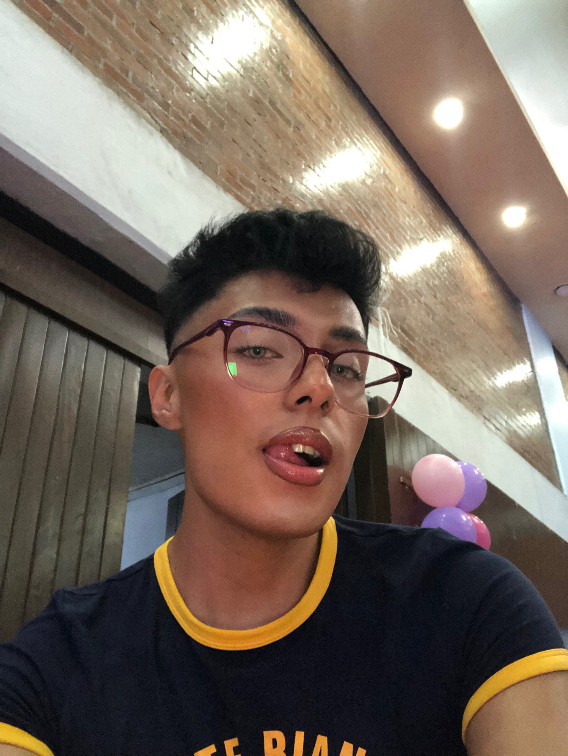 akamamixo