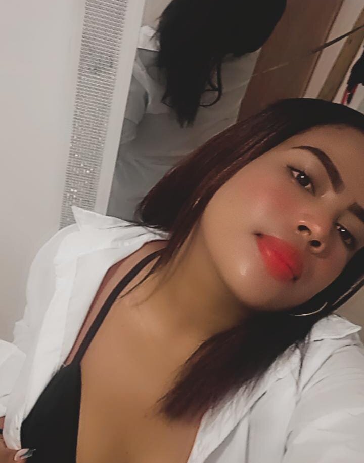 lily_taylor