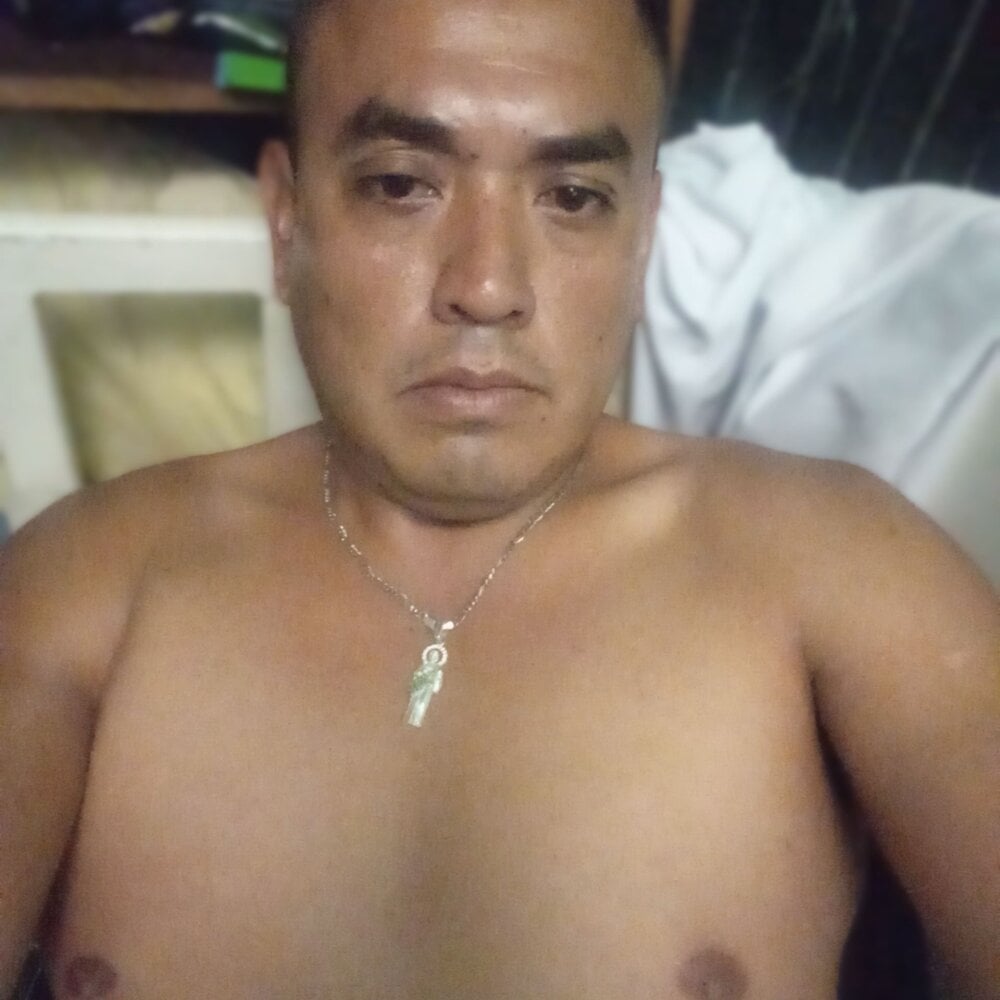 qkfc744888l Offline XXX-Chat