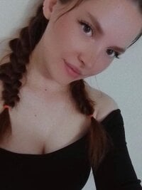 SparklingCherry's Offline Chat Room