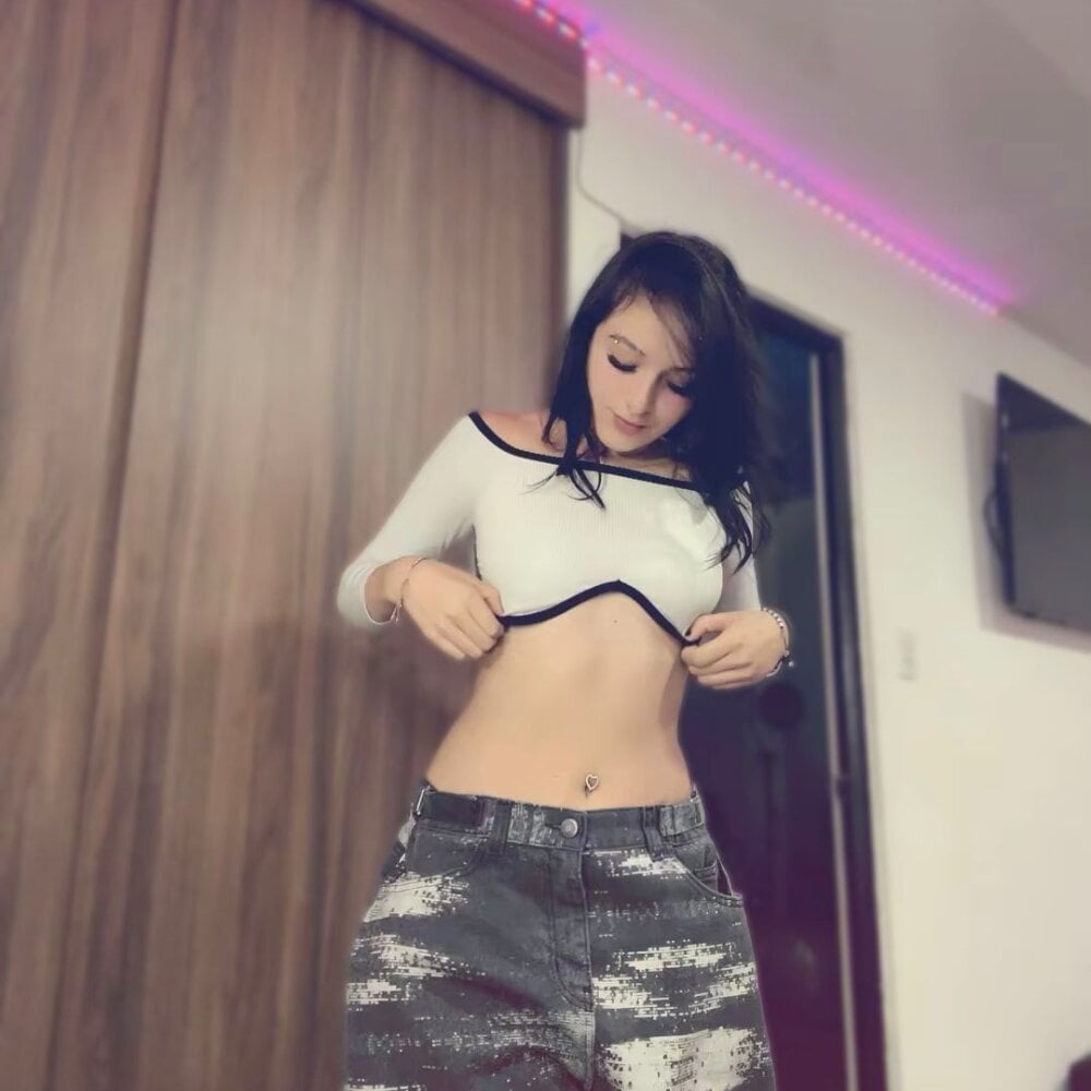 Valery_pink18 – Naživo XXX chat