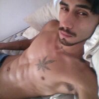 Reydelospiratas' Offline Chat Room