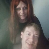 Thinkinsidetheboxxx's Offline Chat Room