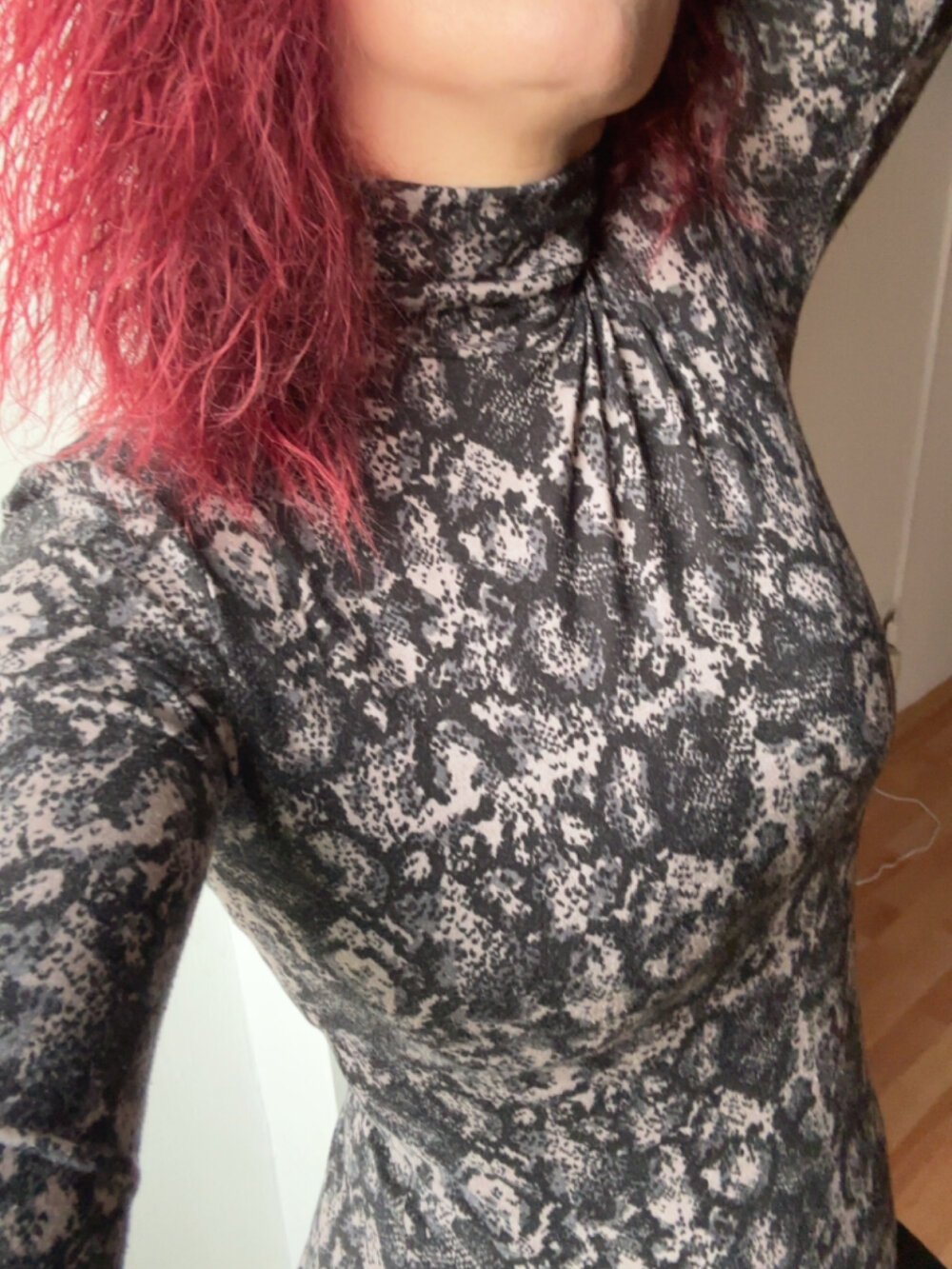 RedQueen4u's Offline XXX Chat