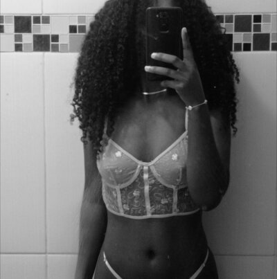 Amandinhahoty24 Avatar