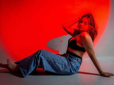 sara_velvett Live Cam on StripChat and RICams