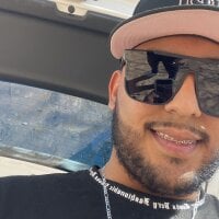 adrianame14 - Live Cam