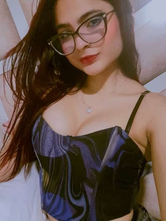 Ariel_bennet_ profile