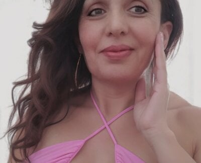 Domina17 Live Cam on StripChat