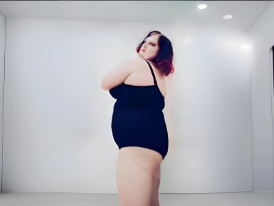 IkarAlmond - Stripchat Girl 