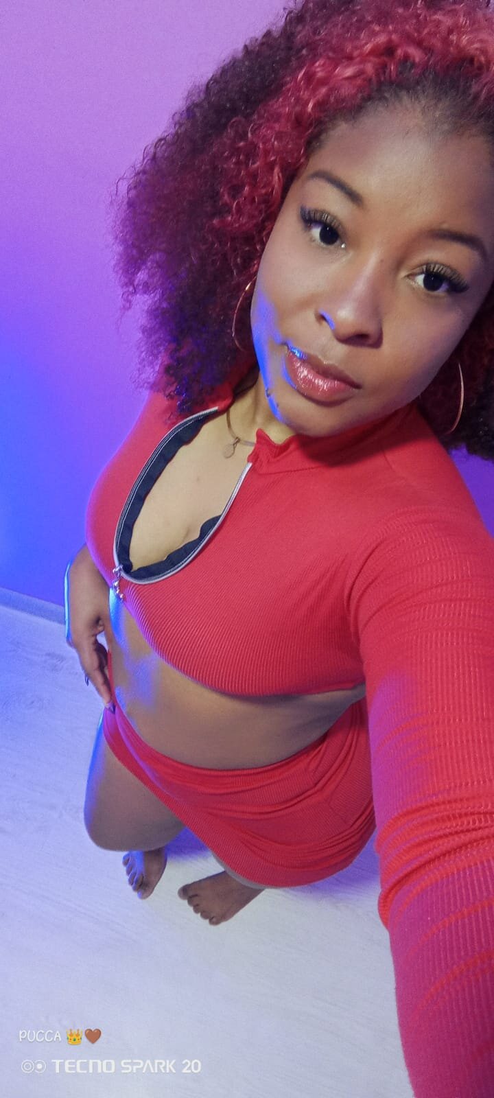 Kathaleya_Rose_