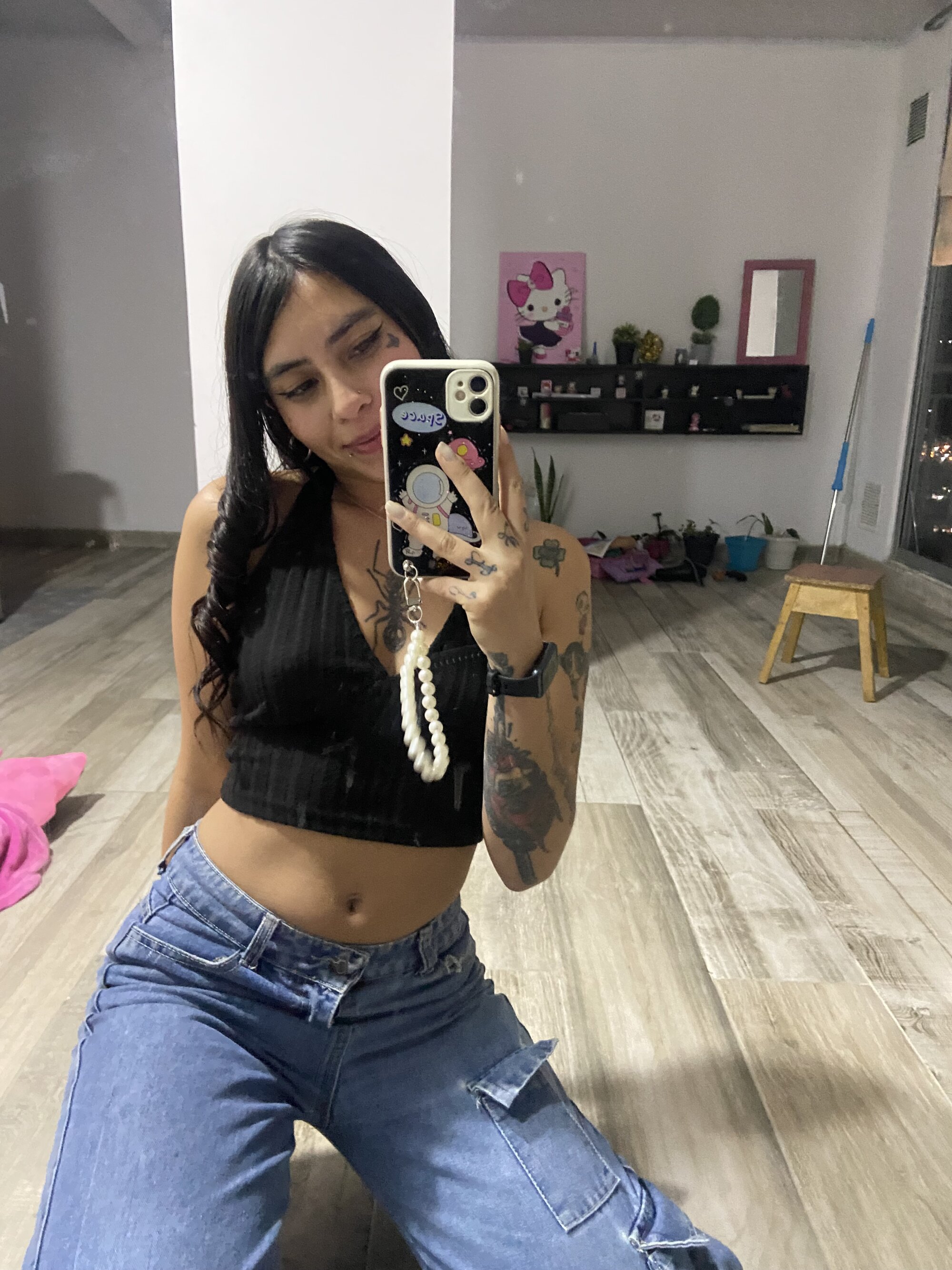 Anahii1