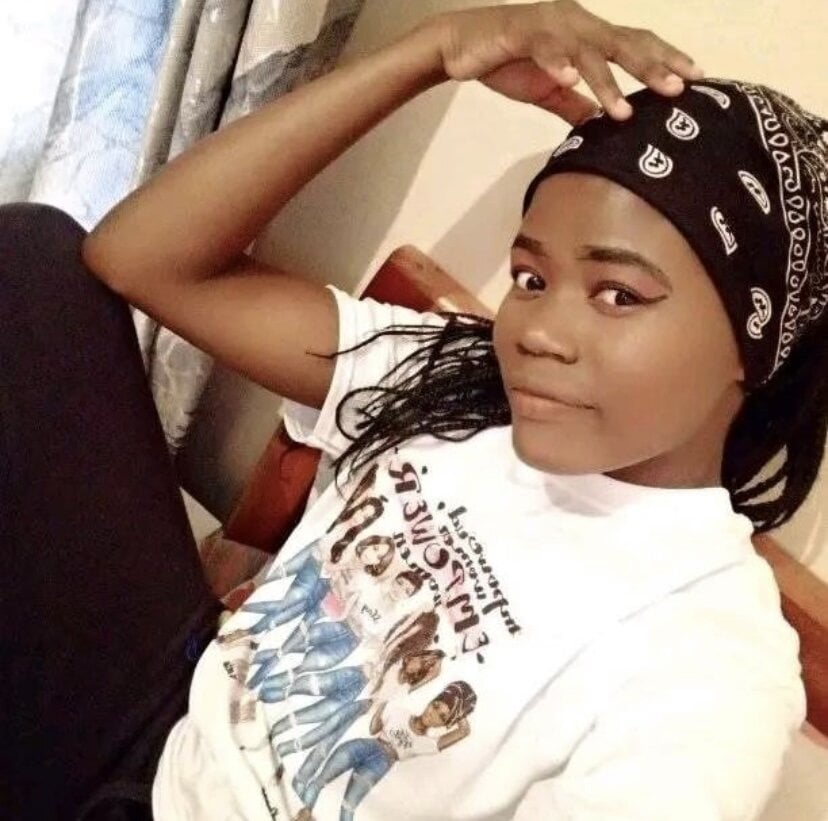 Live sex webcam photo for trizahtee #289846515