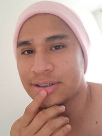 Javidelicius' Offline Chat Room