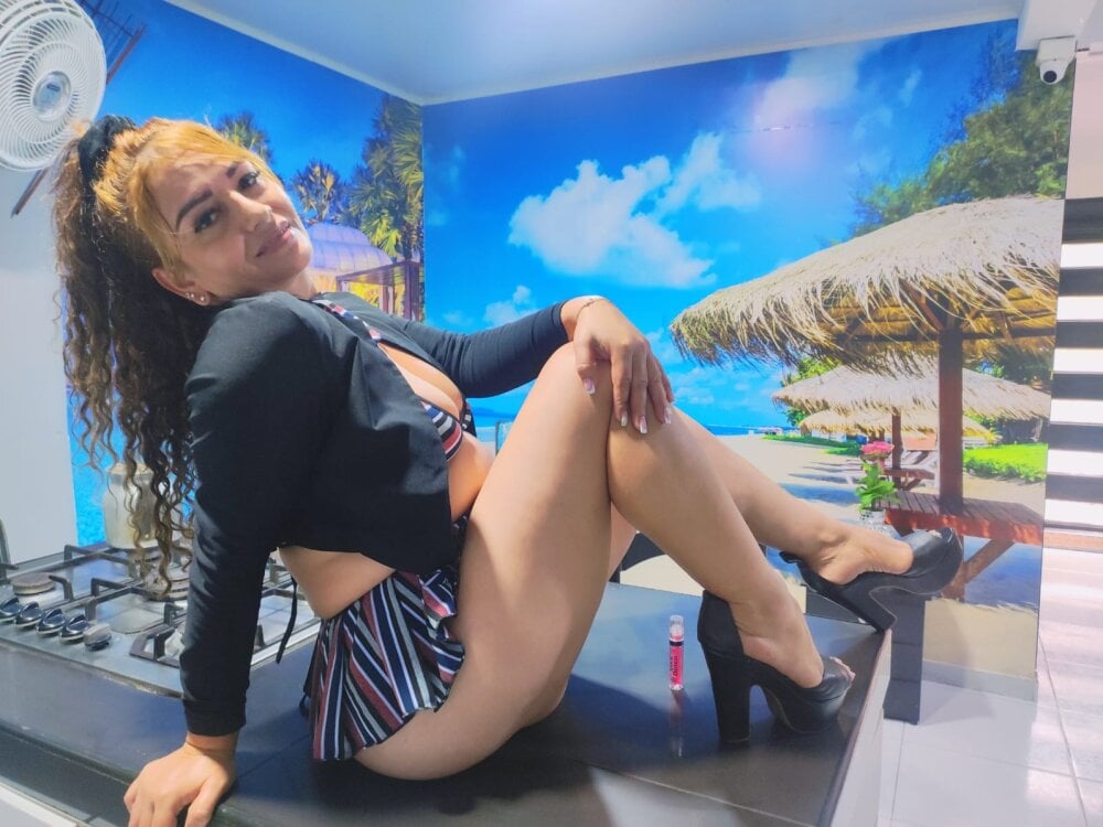 Bella_Rousex profile