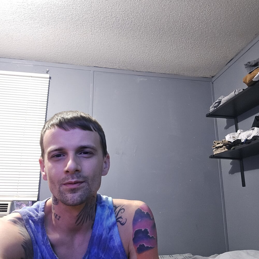 tannedbeachbum from stripchat