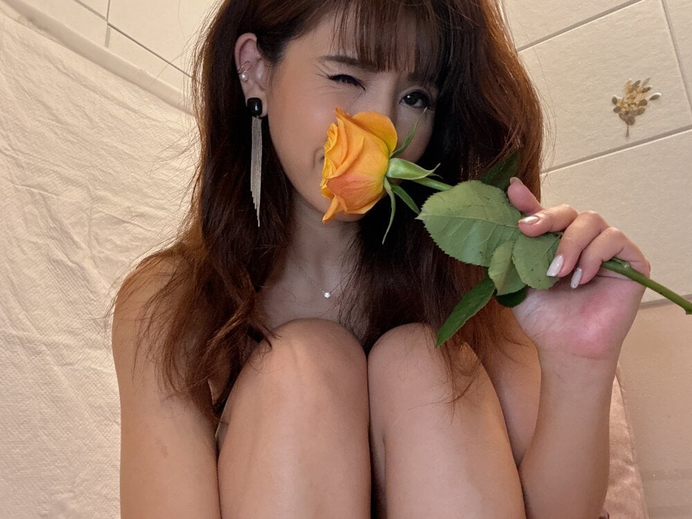 nana18nana