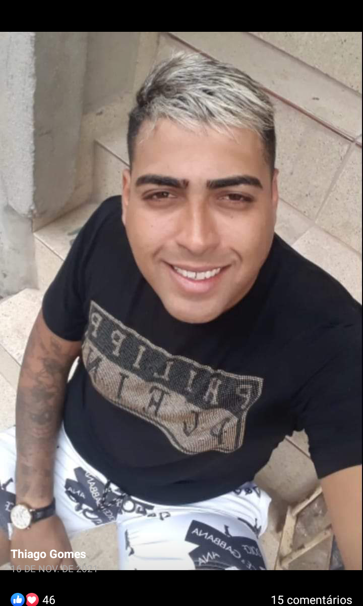 Modelo de Cam Morenomoderno31 Show de Sexo ao Vivo Grátis Stripchat