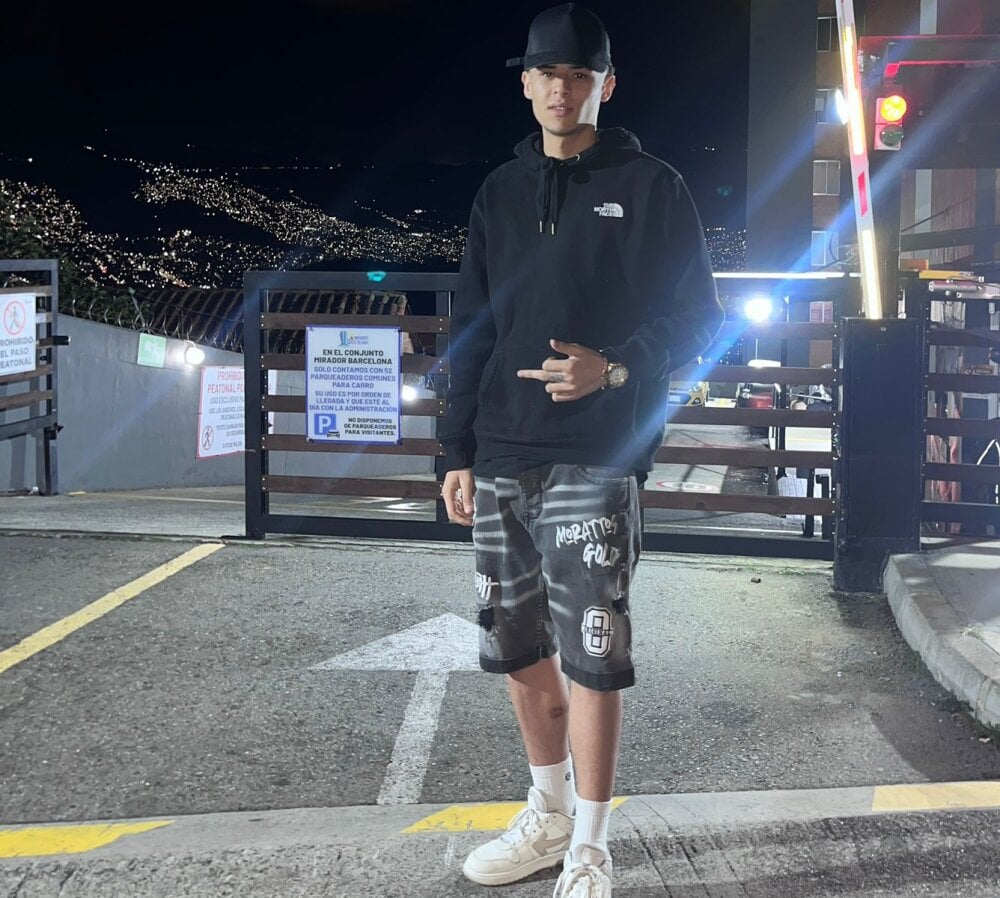 itswitheman from stripchat