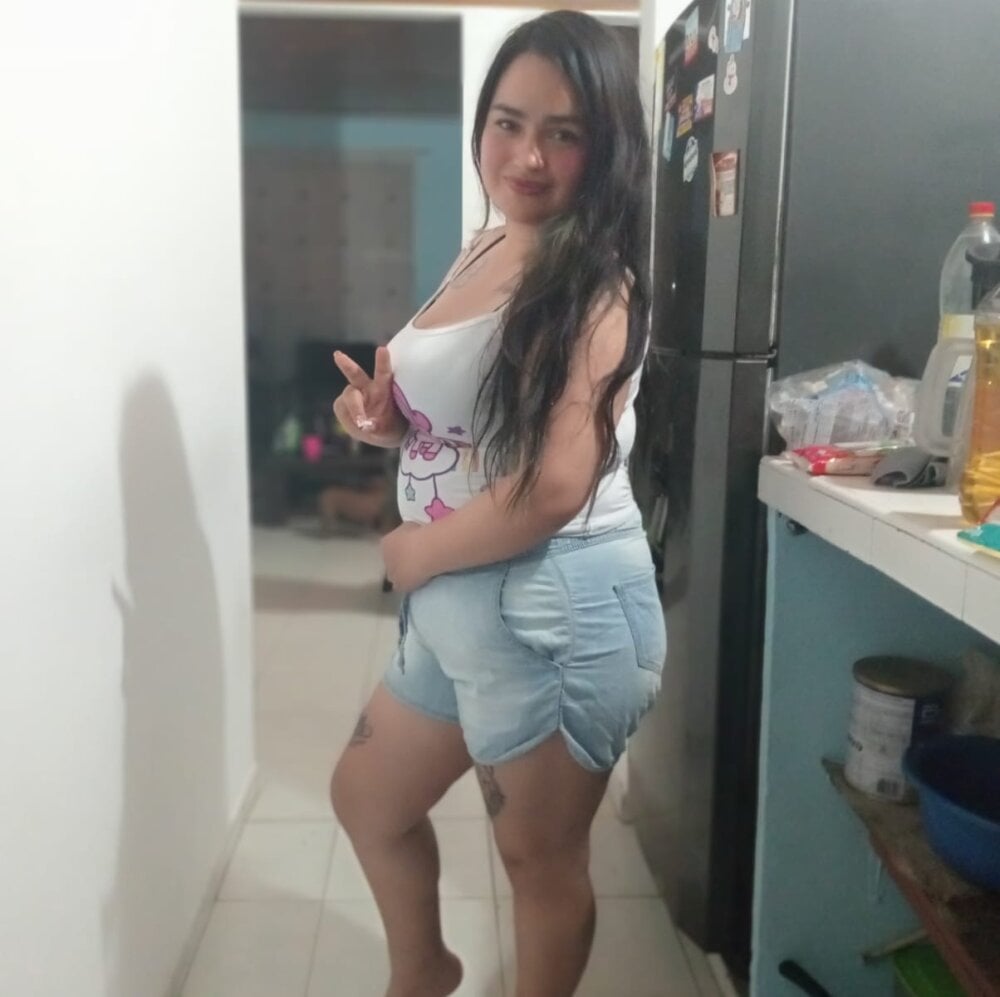 miahott303av
