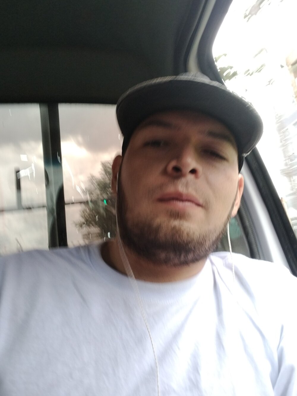 maicolnieto's Offline XXX Chat