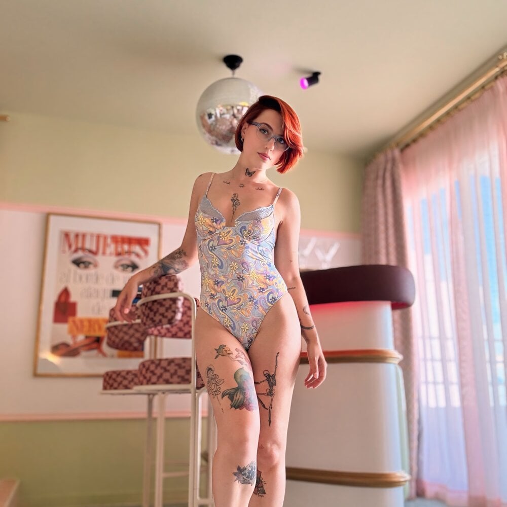 stripchat sweetanneunique26 webcam profile pic via cheapadultsexcams.com