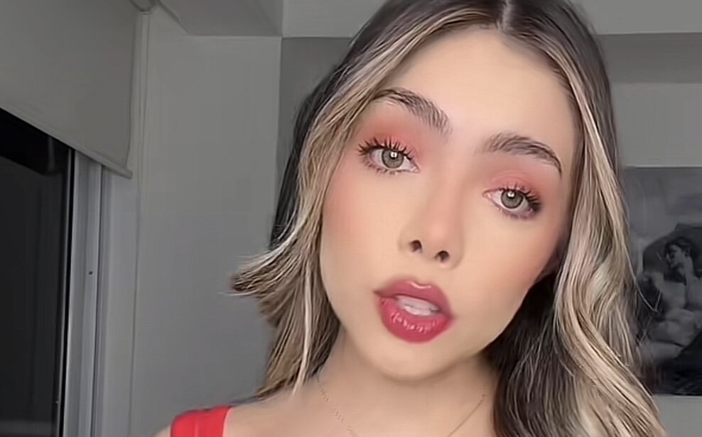 vivian3