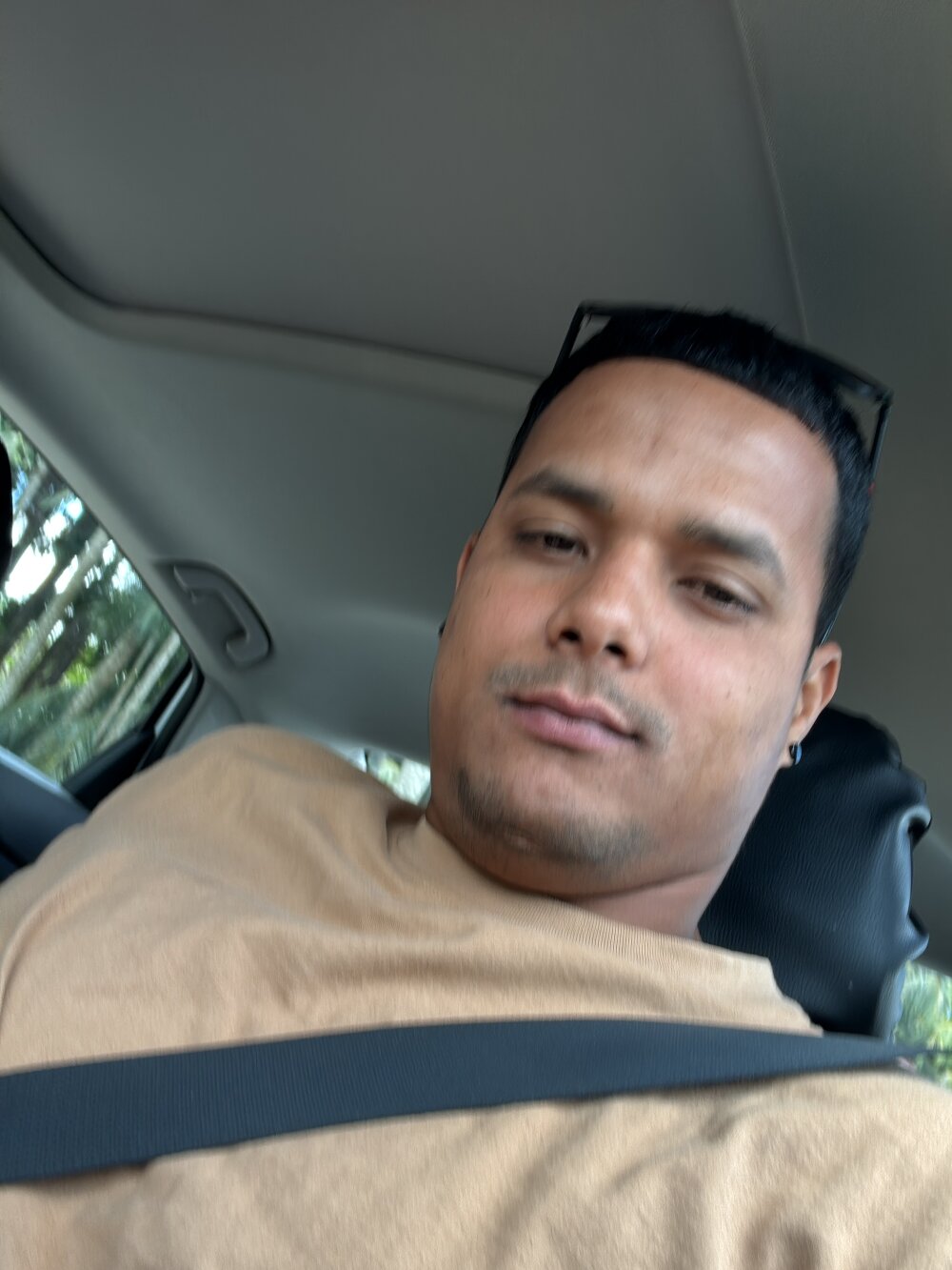 Dariel909's Offline XXX Chat