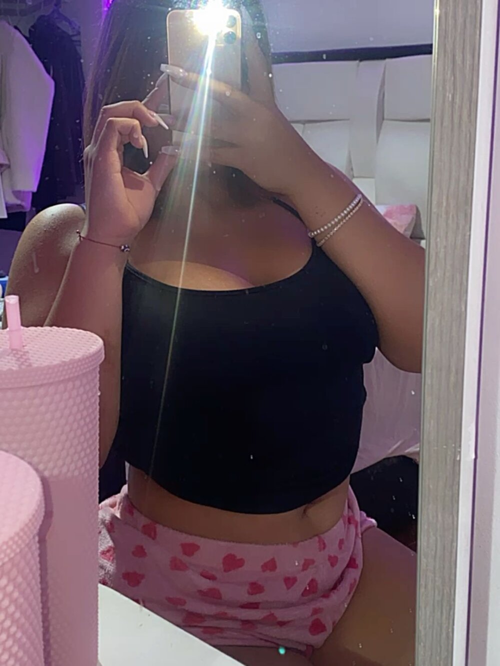 coupleslivesex.com sexy-girl livesex profile in somewhere in the world cams