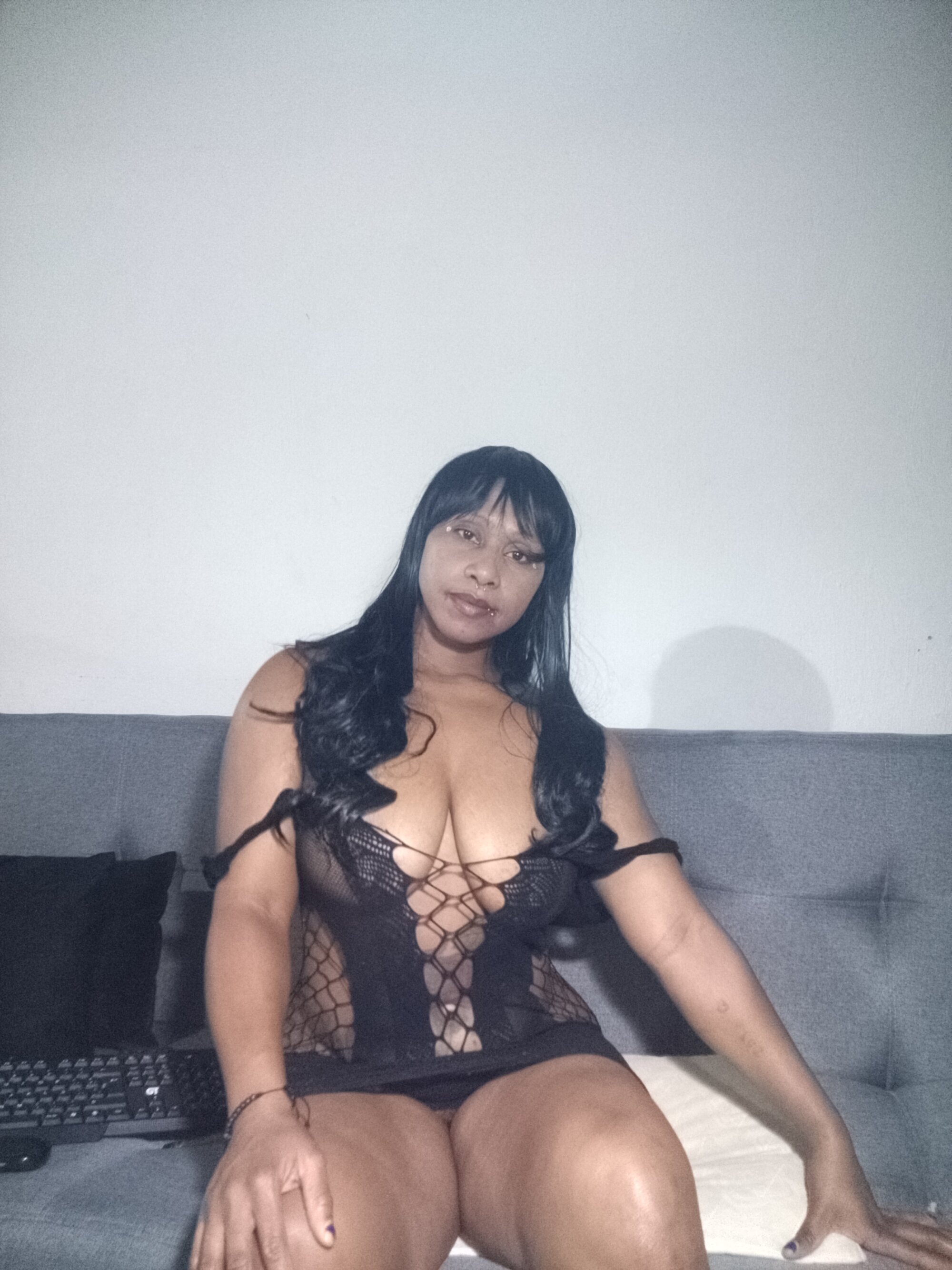 EbonyYara