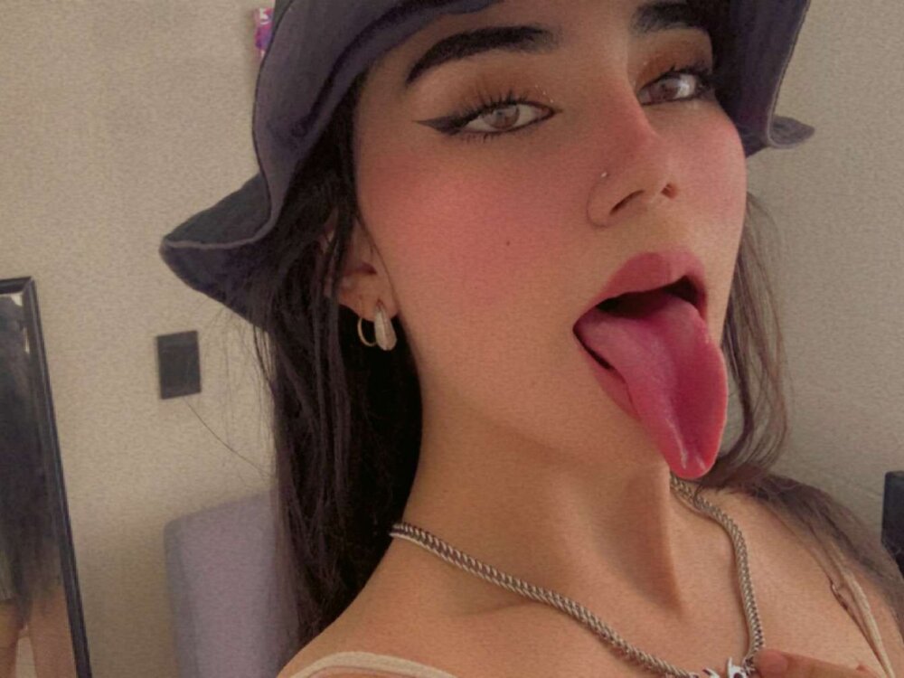 SolMay 🚙 online sex webcam