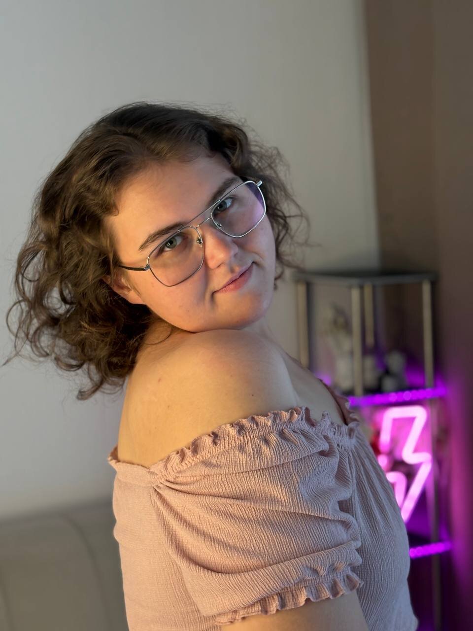 Janie_Curvyy