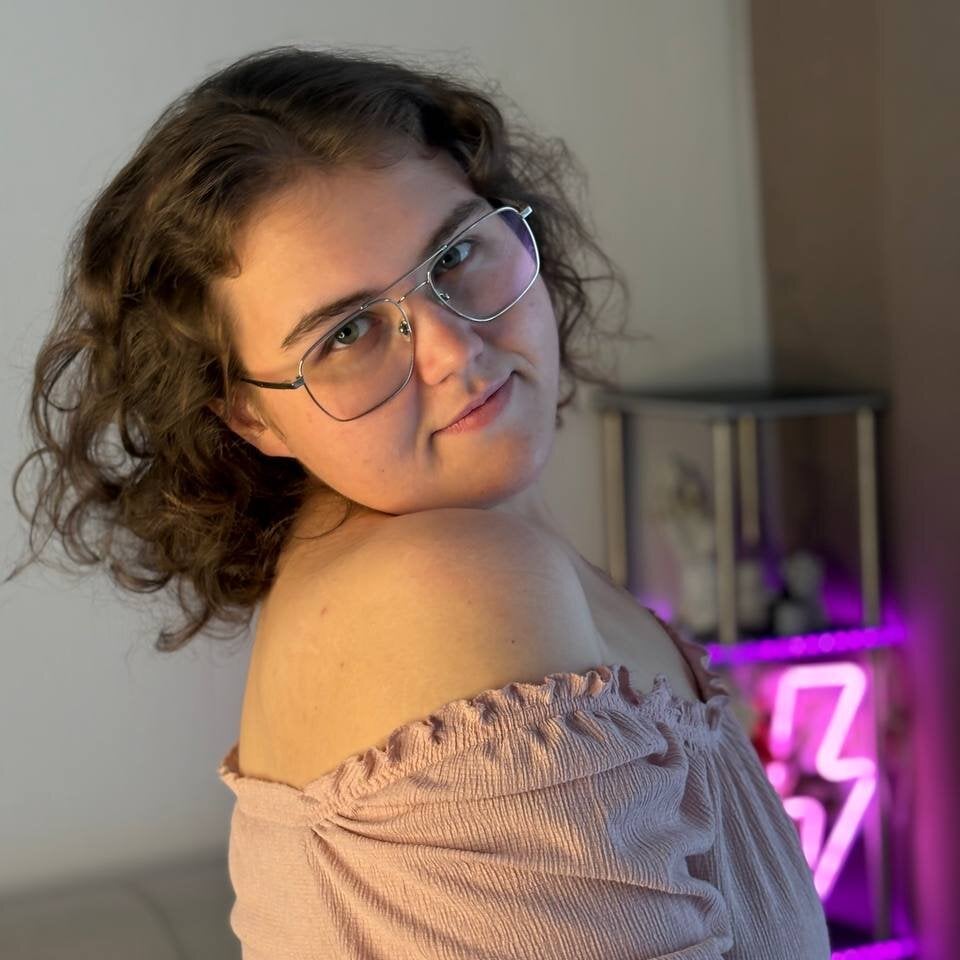 Janie_Curvyy profile