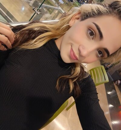 kaia_russel from stripchat