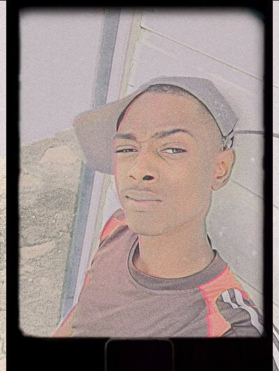 HugeByte15